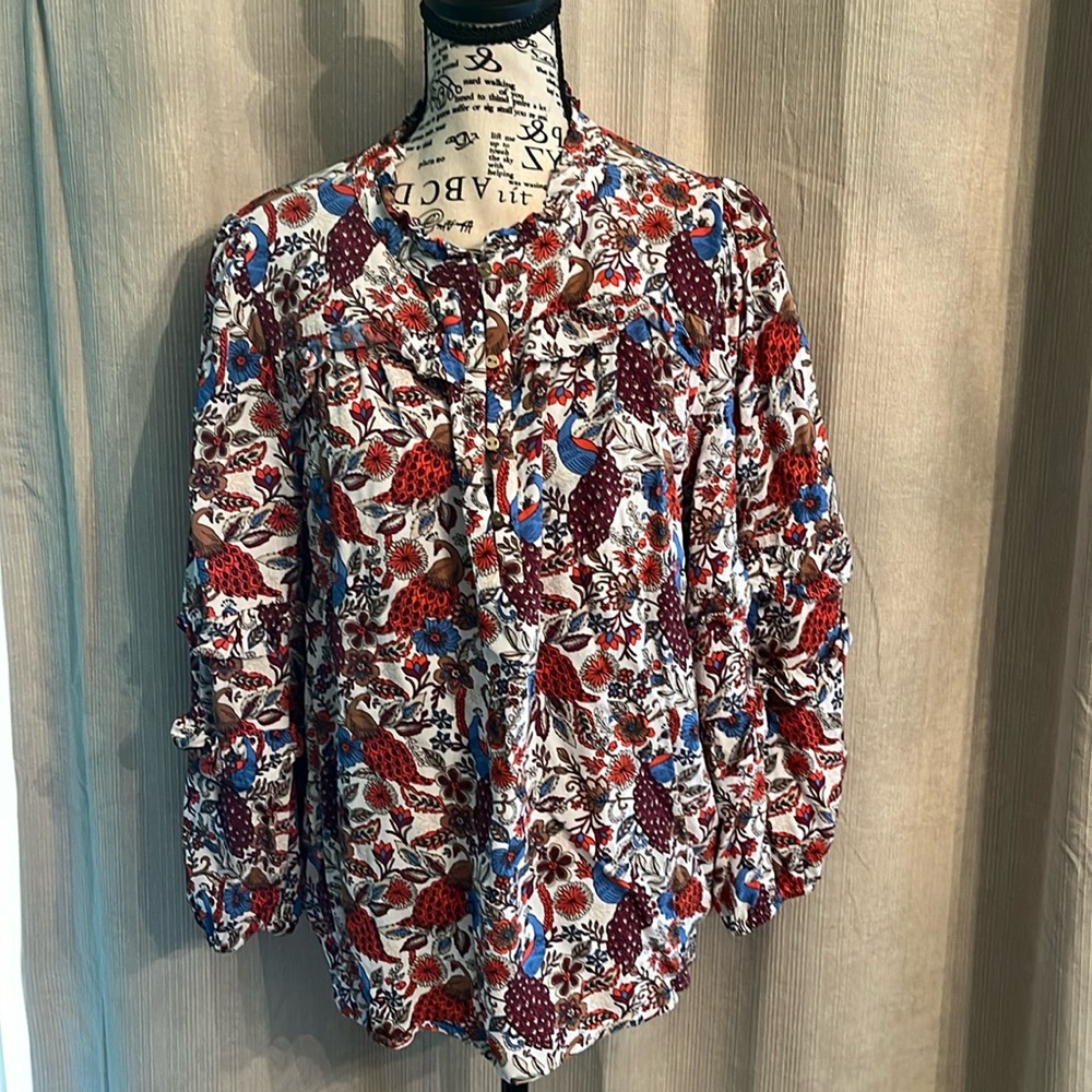 Woman’s blouse